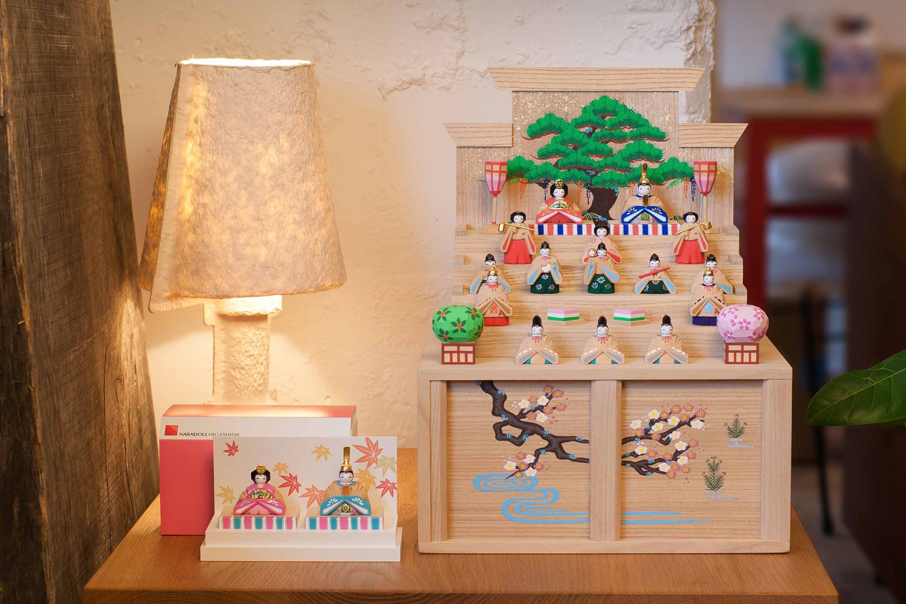 奈良人形一刀彫